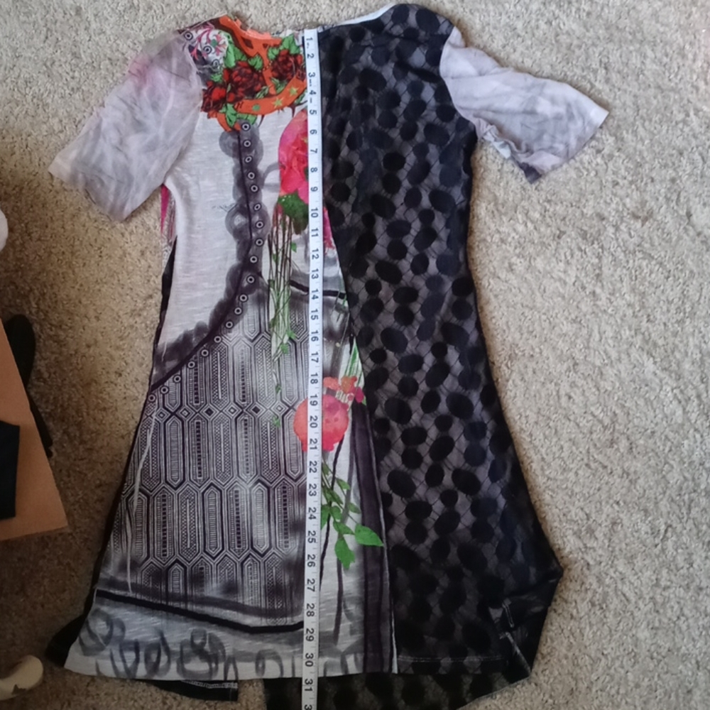 Vintage Concepts Mixed Materials Tunic - Picture 3 of 13